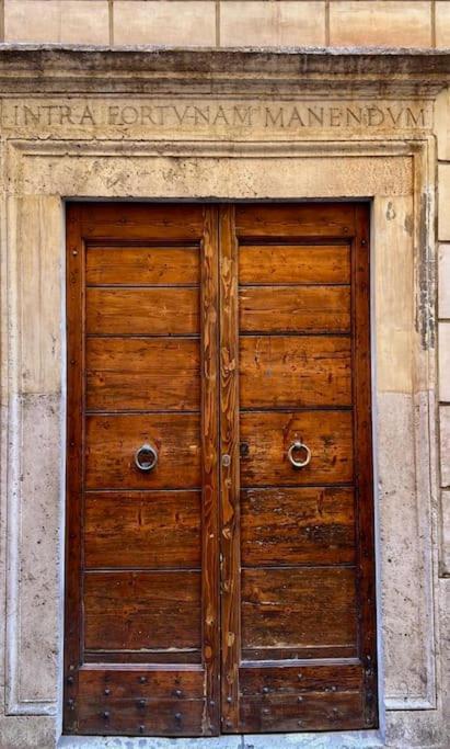 Campo De' Fiori Loft The Angeli'S Apartment Rome Bagian luar foto